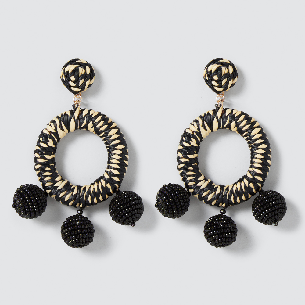 STRAW POM POM EARRINGS